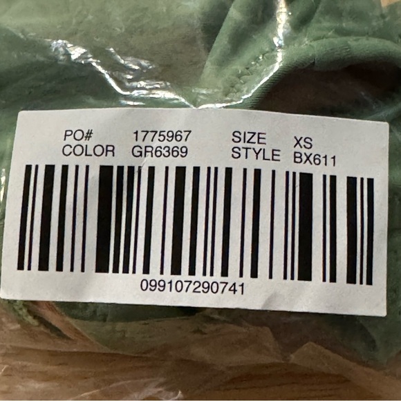 J. Crew Women’s Heritage Scoopneck Bikini Top BX611 Size XS In Green NWT - Picture 2 of 6